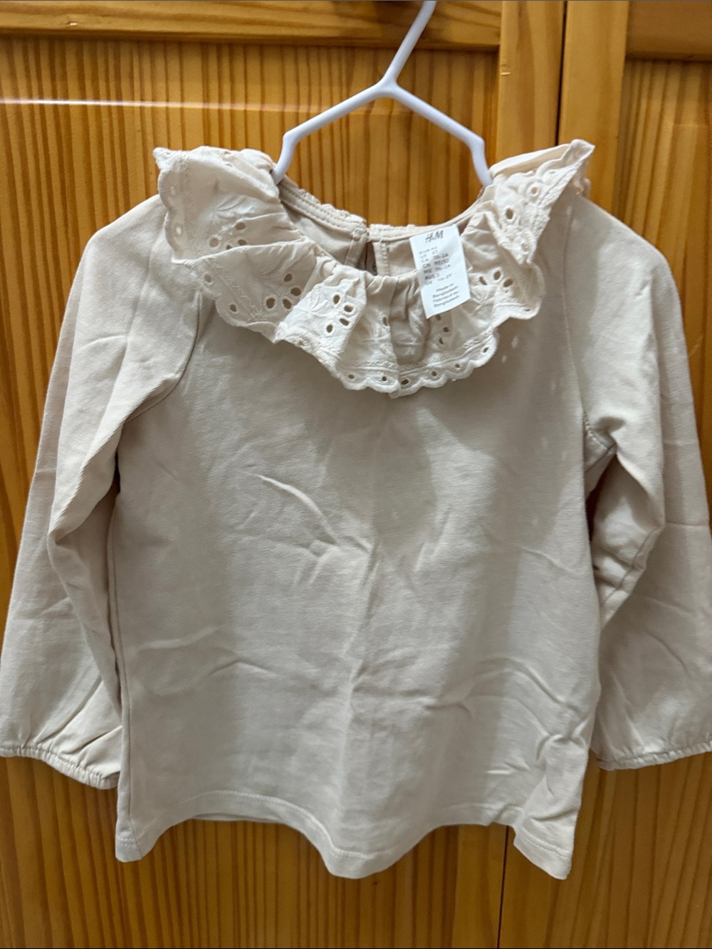 H&M Cream Eyelet Ruffle Collar Long-Sleeve Top
